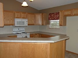 Beautiful 4 Bedroom Home with Basement and 2 Car Garage in Andover, KS (Photo 3 of 6)