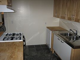 Huge 2 Bedroom Condo with No Shared Walls in West Los Angeles, CA (Photo 4 of 6)