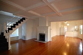 Gracious 3 Bedroom Home with Detached Separate Unit  in Venice, CA