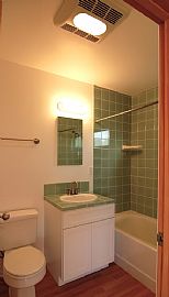 Gracious 3 Bedroom Home with Detached Separate Unit  in Venice, CA (Photo 7 of 7)