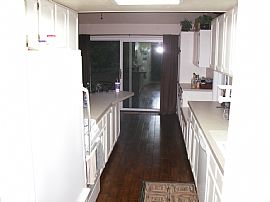 Beautiful 3 Bedroom Home with Vaulted Ceiling and Loft in Tualatin, OR (Photo 3 of 5)