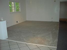 New Rehabbed 4 Bedroom Home - Kitchen and Baths to Die For in Stone Mountain, GA (Photo 4 of 6)