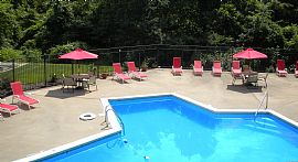 Fabulous 1 Bedroom Apartment with Free Rent Deal in Kansas City, KS (Photo 4 of 6)