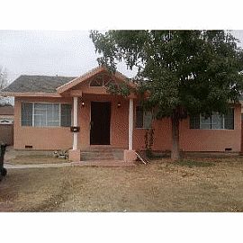 Newly Remodeled 2 Bedroom Home with New Kitchen  in Los Angeles, CA