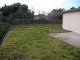 Attractive 4 Bedroom Home in Clairemont in San Diego, CA (Photo 2 of 2)