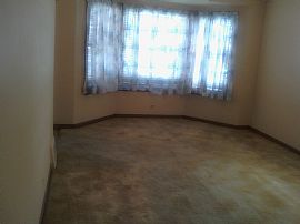 Handsome 4 Bedroom Home with Basement in Calumet Park, IL (Photo 6 of 6)