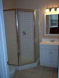 Nice 2 Bedroom Home with Free Maid Service For The Year!  in Hampden, MD (Photo 5 of 5)