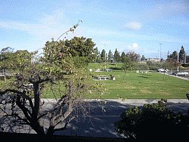 This 2 Bedroom Townhouse Offers 2 Balconies and Custom Paint in San Diego, CA (Photo 2 of 3)