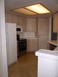 3 Bedroom Mission Valley Townhouse with River View in San Diego, CA (Photo 3 of 3)