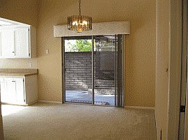 Comfortable 3 Bedroom with Open Floor Plan Home on Cul-De-Sac in San Diego, CA (Photo 2 of 2)