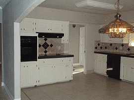 Remodeled 4 Bedroom Home with Heatalator Type Fireplace in Fresno, CA (Photo 2 of 3)