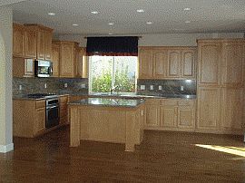 Ideal 4 Bedroom Home with Large Loft on Ramona Ave. in Fresno, CA (Photo 2 of 2)