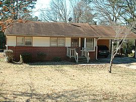 Large 3 Bedroom Brick Home with Room Addition and Great Yard in Marietta, GA