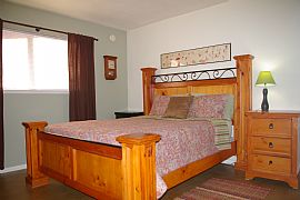 Cactus Duplex - Furnished and Includes Utilities in Twentynine Palms, CA (Photo 10 of 12)