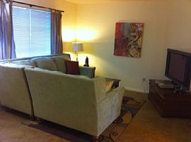 Cactus Duplex - Furnished and Includes Utilities in Twentynine Palms, CA (Photo 4 of 12)