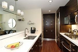 Furnished 1 Bedroom Apartment at Kings Gate in Honolulu, HI (Photo 3 of 5)