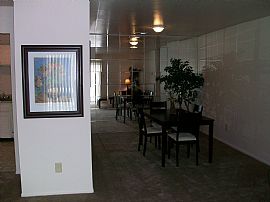 1 Bedroom Apartment with Unique Floor Plan!  in Indianapolis, IN