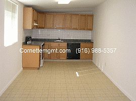 Roomy 3 Bedroom Home with 1 Car Garage in Sacramento, CA (Photo 2 of 2)