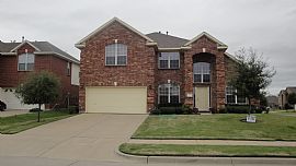 Gorgeous 4 Bedroom, 2 Story Home on Corner Lot - Must See! in Grand Prairie, TX