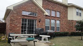 Gorgeous 4 Bedroom, 2 Story Home on Corner Lot - Must See! in Grand Prairie, TX (Photo 3 of 12)