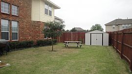 Gorgeous 4 Bedroom, 2 Story Home on Corner Lot - Must See! in Grand Prairie, TX (Photo 4 of 12)