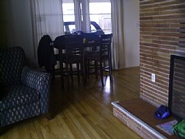 Lovely 3 Bedroom Home with Separate Workshop in Medford, OR (Photo 2 of 4)