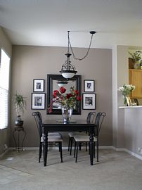 Beautiful 2 Bedroom Townhouse in Perfect Location! in Colorado Springs, CO (Photo 2 of 6)