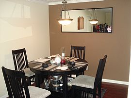 Awesome 2 Bedroom Condo in The Heart of Vinings in Atlanta, GA (Photo 4 of 4)