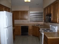 Delightful 3 Bedroom Home with Berber Carpet in Sacramento, CA (Photo 2 of 3)