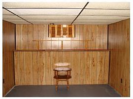 Impeccable 2 Bedroom Ranch Home with Easy Access  in Springfield, MA (Photo 12 of 12)