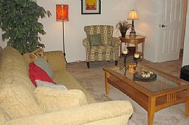 Accommodating 2 Bedroom Apartment for Short Term in Rosedale, MD (Photo 5 of 6)