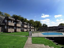 Spacious Apartment - Near Downtown  in Nashville, TN