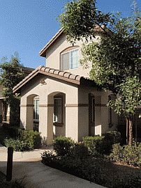 Attractive 3 Bedroom Townhome with Lots of Upgrades in Riverside, CA