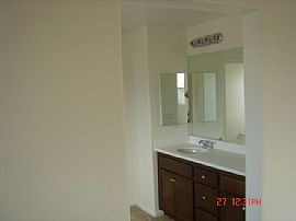 Adorable new home in Windingwalk in Chula Vista, CA (Photo 5 of 6)