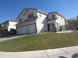 Delectable 4 Bedroom Home with Large Loft in Riverside, CA