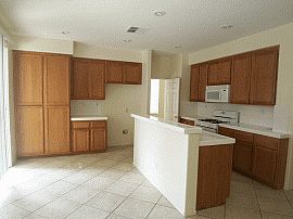 Delectable 4 Bedroom Home with Large Loft in Riverside, CA (Photo 2 of 2)