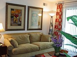 Delightful 1 Bedroom Apartment with Private Patio in Castleton, IN