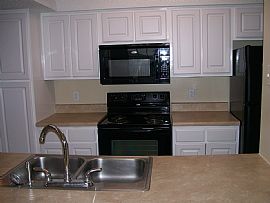 Beautiful 3 Bedroom Apartment - Everything You Need in Brentwood, TN (Photo 5 of 5)