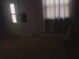 Cute 1 Bedroom Apartment - Close to Everything in McKeesport, PA (Photo 6 of 6)