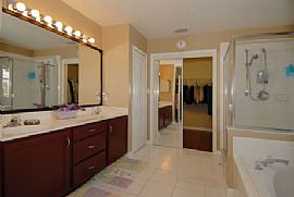 Luxury 4 Bedroom Pool Home with 2400 Sq. Ft.  in Suntree, FL (Photo 2 of 12)