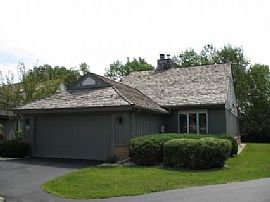 Large, Modern 3 Bedroom Townhouse at Whitman Place in Mequon, WI