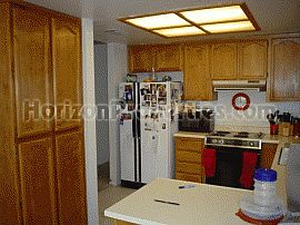 Comfy 3 Bedroom Home with Gated Courtyard Entrance in Sacramento, CA (Photo 2 of 2)