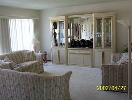 Cute 2 Bedroom Home in Naples Park - Close to Vanderbilt Beach in Naples, FL (Photo 2 of 8)