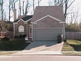 2 Story Home, All Electric, Near Hamburg in Lexington, KY (Photo 2 of 4)