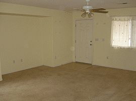 Gorgeous 3 Bedroom Home with Appliances in Las Vegas, NV (Photo 2 of 6)