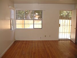 Clean, Comfy, Cozy 2 Bedroom Apartment Close to Downtown in Santa Paula, CA (Photo 2 of 6)