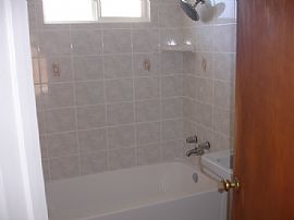 Clean, Comfy, Cozy 2 Bedroom Apartment Close to Downtown in Santa Paula, CA (Photo 5 of 6)