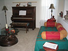 4 Bedroom Home Near Boulder and 1-25 in Longmont, CO (Photo 5 of 9)