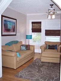 Stunning 2 Br 1 Ba Home in Providence in Providence, RI (Photo 2 of 2)