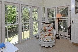 Luxury Victorian-Style 2 Bedroom Condo in Portsmouth, NH (Photo 2 of 2)